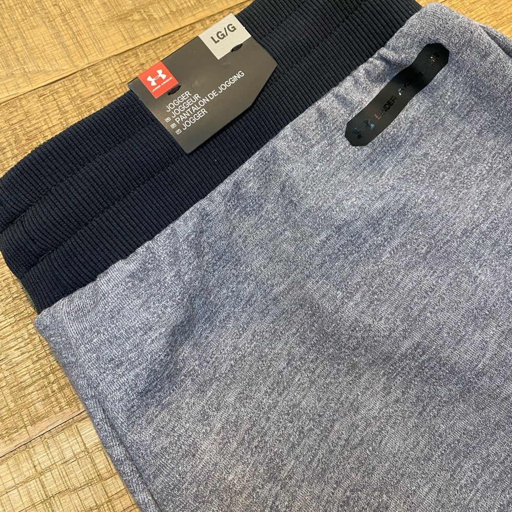 Under Armour Men Joggers.